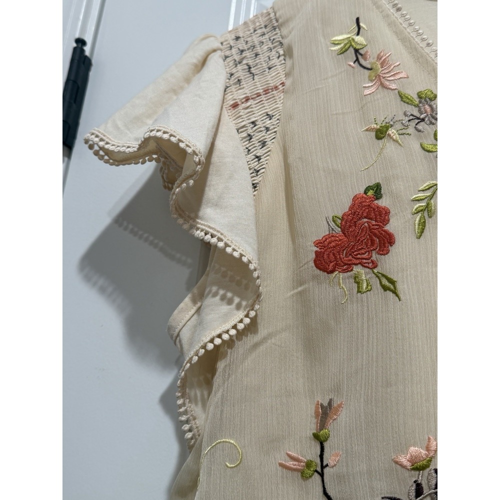 Cream Floral Embroidery Flutter Sleeve Women's Blouse Size XL - Picture 4 of 4